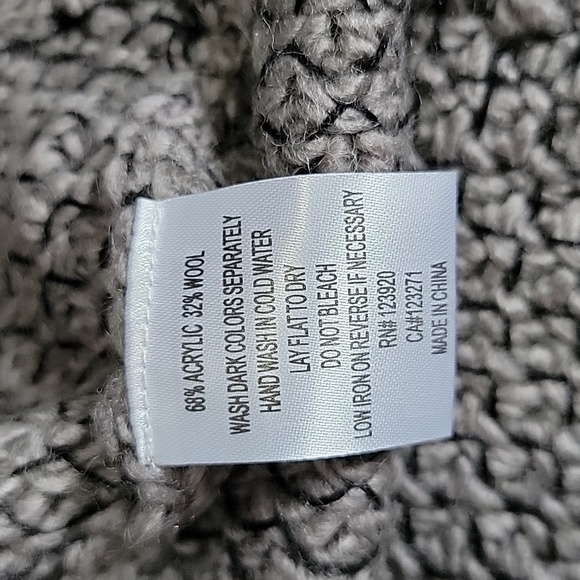 LAMADE HEATHER GREY KNIT SWEATER/ L. - Picture 6 of 13